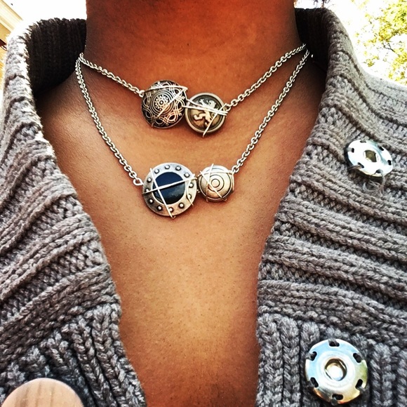 Meet your Posher, Yami - Picture 1 of 1